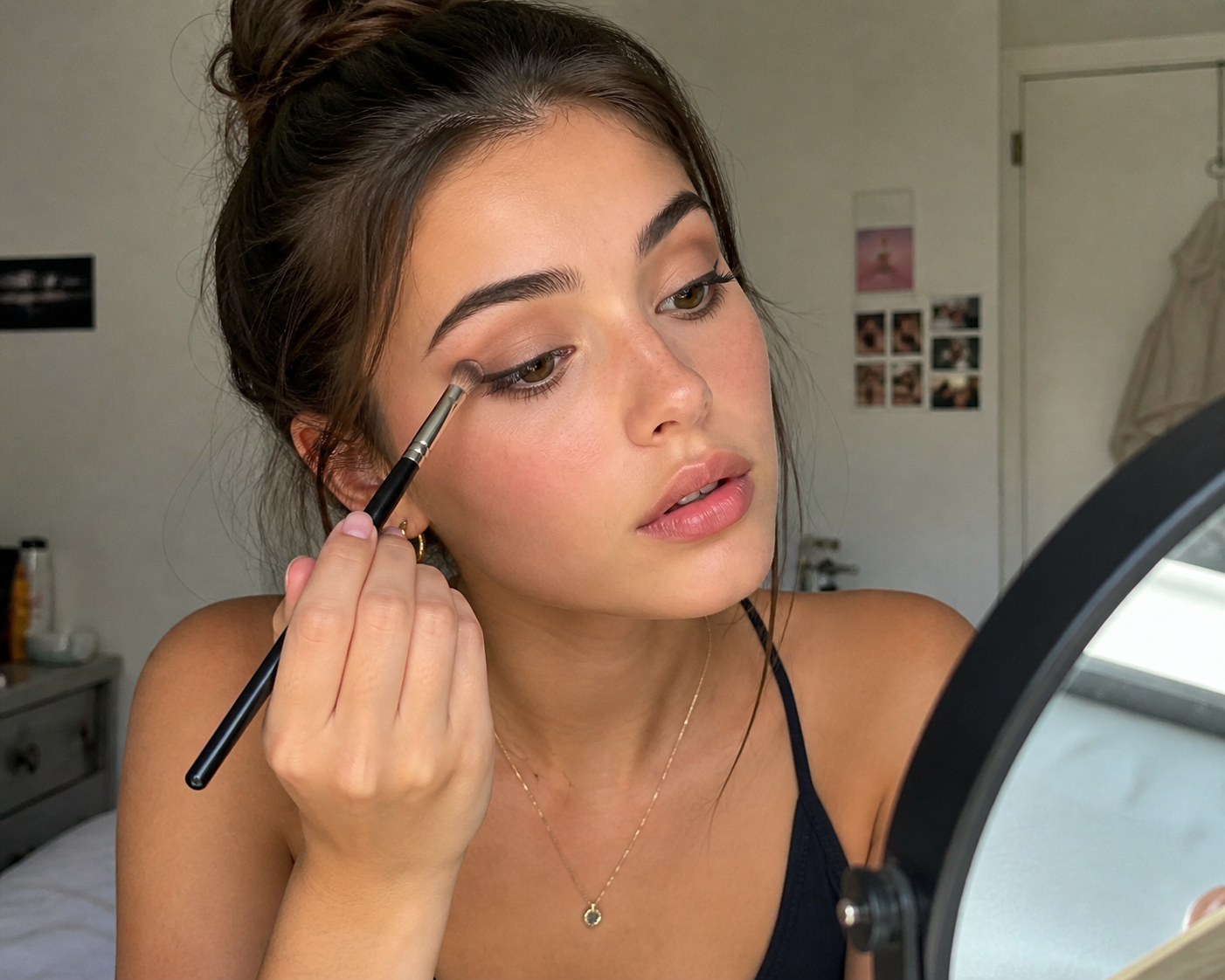 EYES